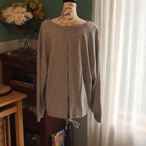 Fun open back grey sweatshirt